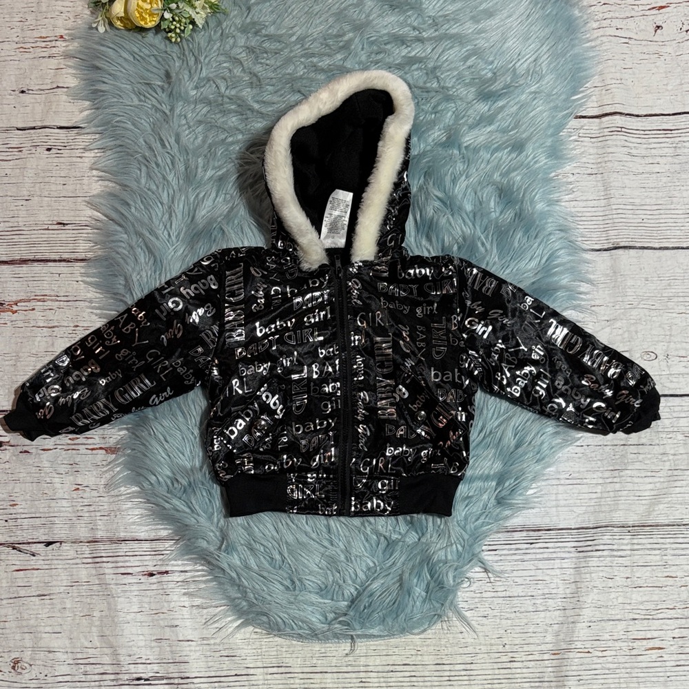 Park Bench Kids Baby Girl Graphic Black White Coat sz 3T